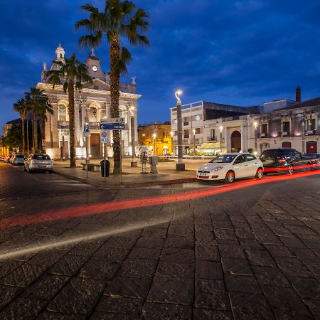 Siciliaetnamare Panzió Riposto Kültér fotó