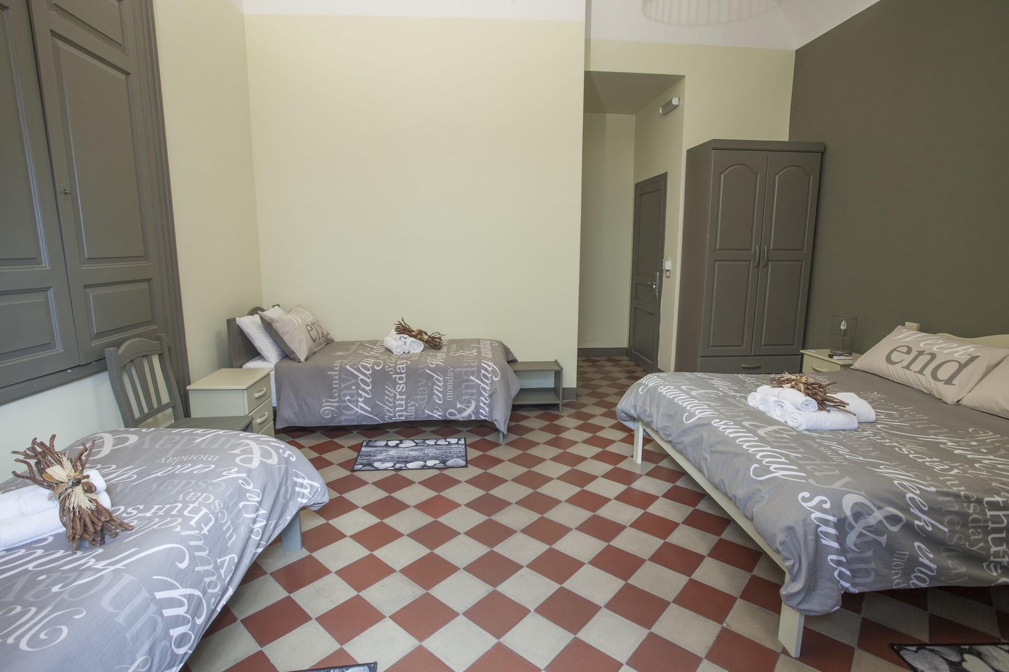 Siciliaetnamare Panzió Riposto Kültér fotó