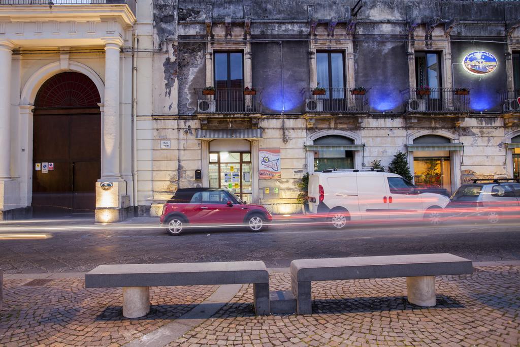 Siciliaetnamare Panzió Riposto Kültér fotó