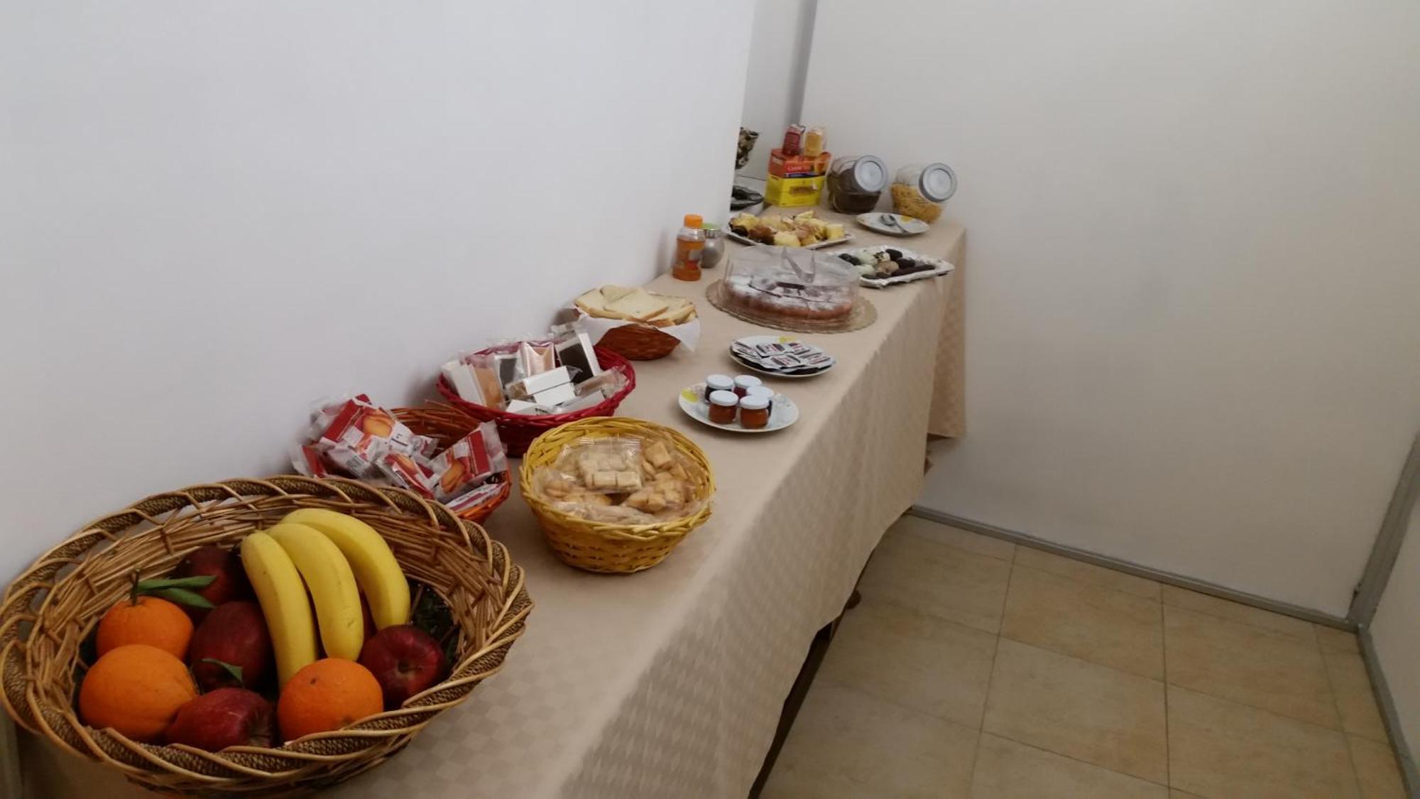 Siciliaetnamare Panzió Riposto Kültér fotó