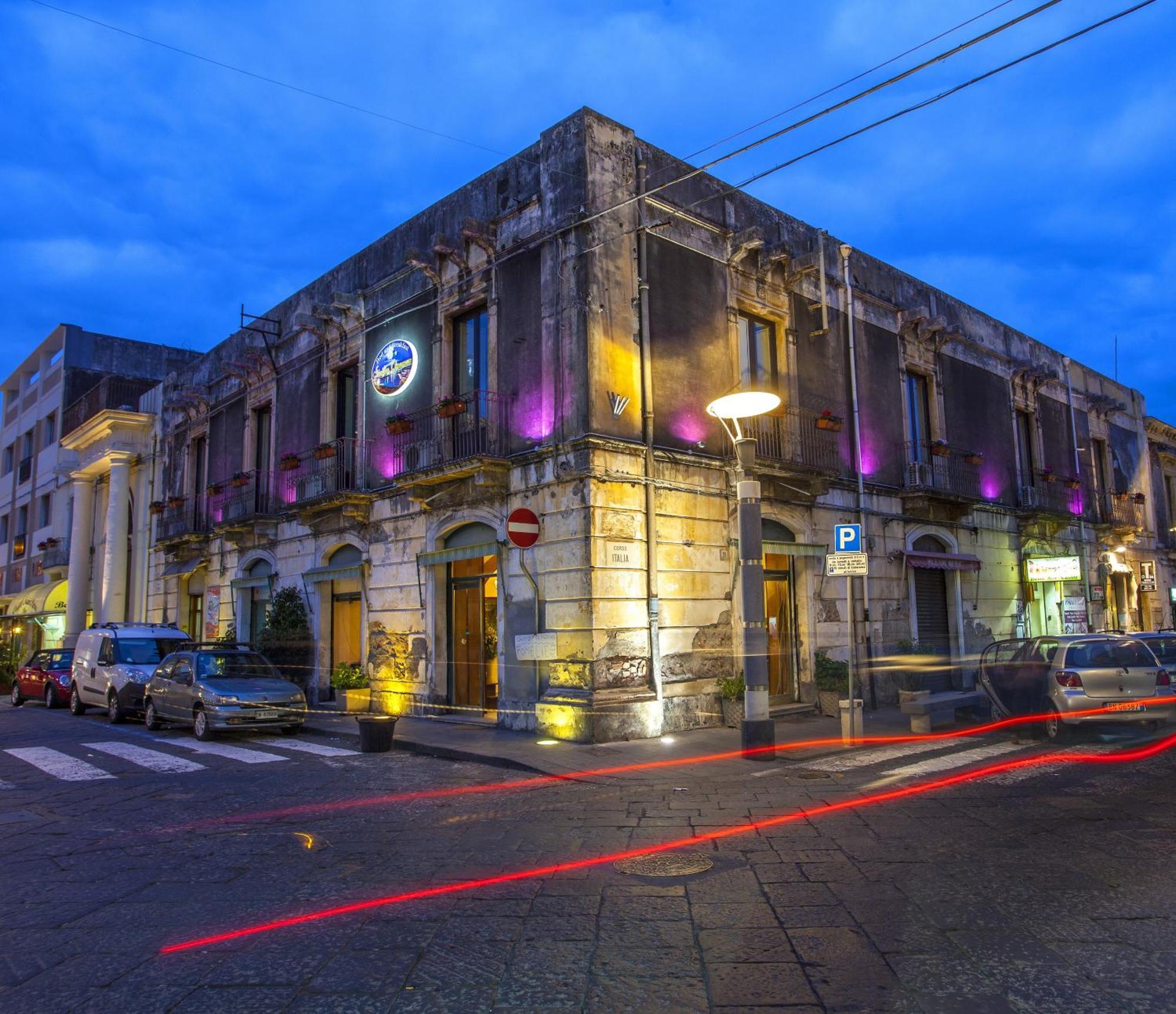 Siciliaetnamare Panzió Riposto Kültér fotó