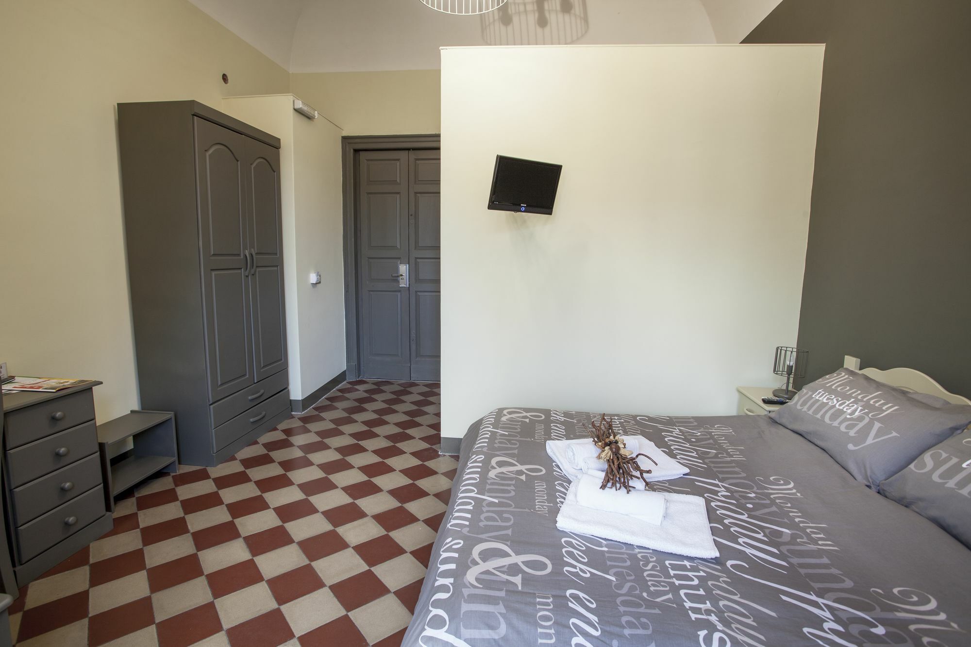 Siciliaetnamare Panzió Riposto Kültér fotó